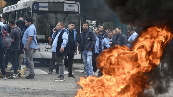  Provincia acordó con la UTA acelerar la implementación de las cámaras de seguridad en colectivos
 