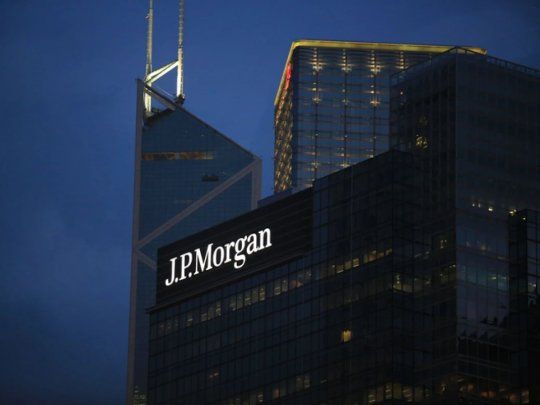  El CEO de JP Morgan advirtió que la crisis bancaria 