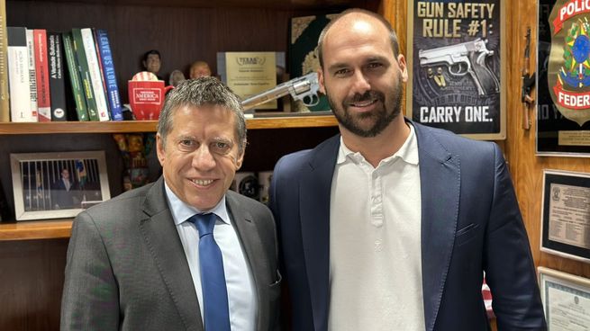  La ultraderecha unida: Javier Milei y Ricardo Bussi recibieron el apoyo de Eduardo Bolsonaro
 