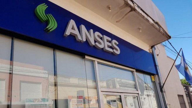  ANSES: confirmada la fecha de pagos para AUH Y SUAF en abril
 