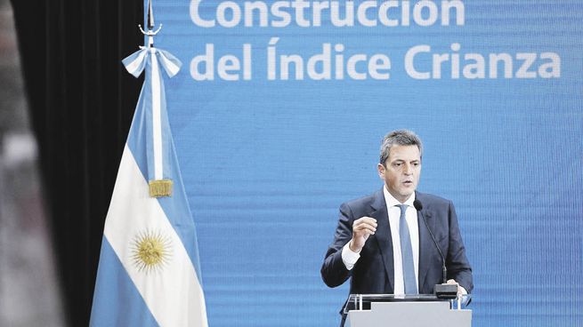  Meta fiscal con el FMI: el gasto cae en marzo 2,9%, según privados
 