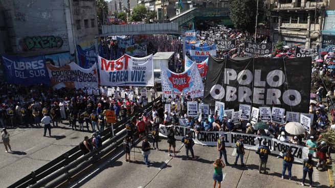  Tránsito: jornada de cortes y protestas con 128 piquetes en Ciudad y el resto del país
 