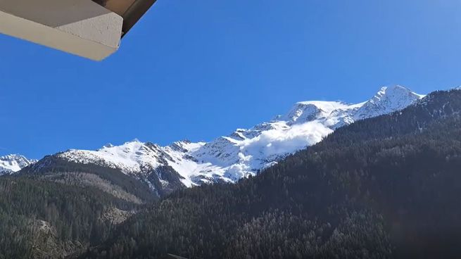  Tragedia en Francia: al menos cuatro muertos por una avalancha en los Alpes
 