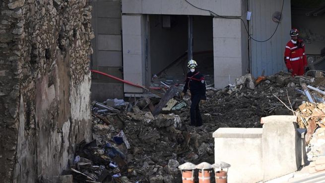  Francia: cuatro muertos por el derrumbe de un edificio en Marsella 
 