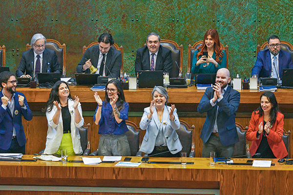 Jornada laboral de 40 horas ya es un hecho: el A, B, C de cómo se aplicará el nuevo esquema